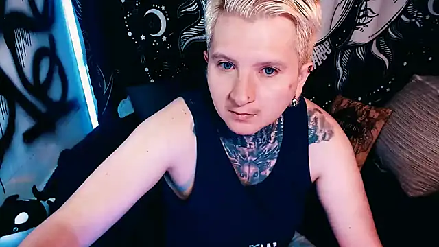 Marieblueeyes online show from 05/11/26, 09:56