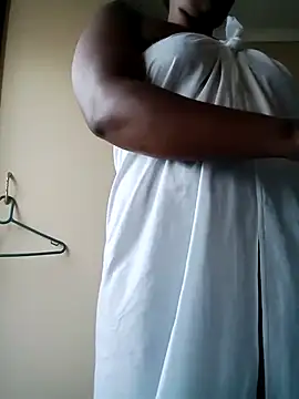 Nonelela online show from 02/01/26, 04:16