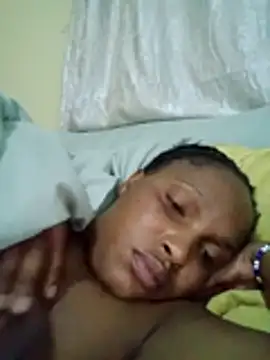 Nonelela online show from 04/21/26, 01:29