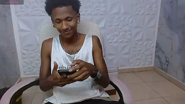 Snapshot of ManSant chatting on 07/07/26, 05:39 ManSant online show from 07/07/26, 05:39