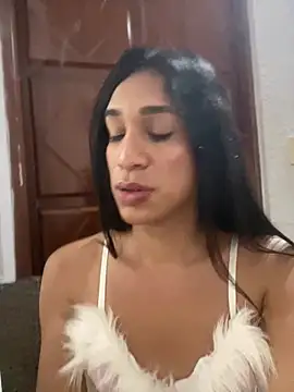 Ashly Miller online show from 04/21/26, 01:42