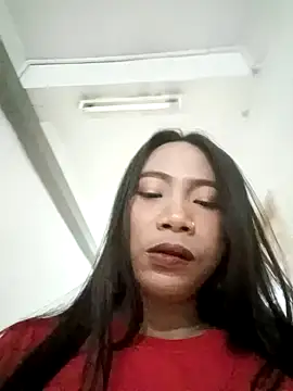 Snapshot of KinkyKit_May chatting on 02/06/25, 03:52 KinkyKit May online show from 02/06/25, 03:52