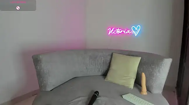 Snapshot of victoria_027 chatting on 02/15/25, 02:22 victoria 027 online show from 02/15/25, 02:22