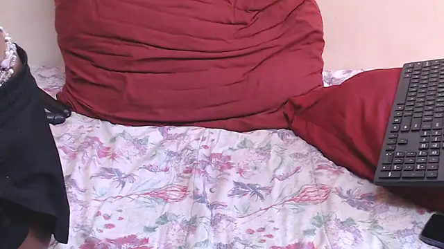 hottychubbygirl online show from 12/10/24, 09:01