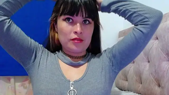 Alexandrasaenz online show from 04/21/26, 10:34