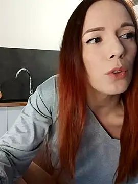 Snapshot of clara-francaise chatting on 05/17/26, 02:57 clara-francaise online show from 05/17/26, 02:57