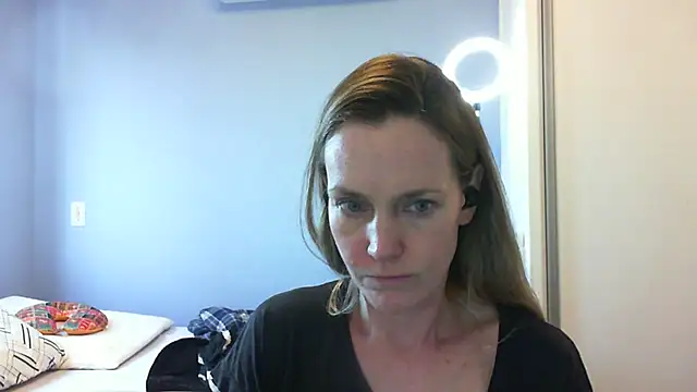 Annylove1 online show from 10/27/25, 03:49