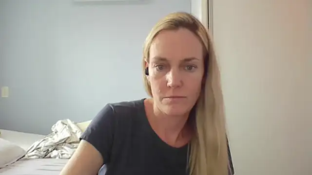 Annylove1 online show from 01/15/26, 03:49