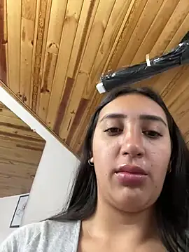 Snapshot of Hannahoff chatting on 01/28/25, 09:08 Hannahoff online show from 01/28/25, 09:08