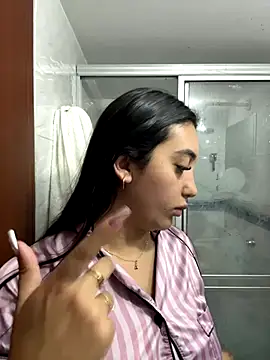 Hannahoff online show from 11/09/25, 05:11