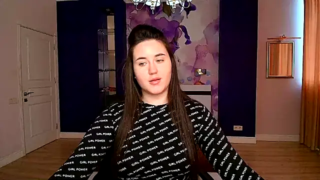 Roxie Bradley online show from 03/15/25, 08:15