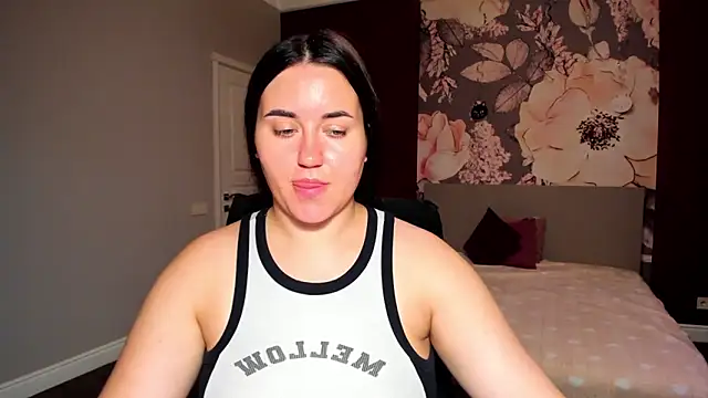 Roxie Bradley online show from 09/12/25, 05:29