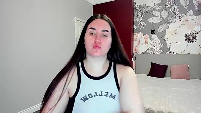 Roxie Bradley online show from 03/05/26, 06:31