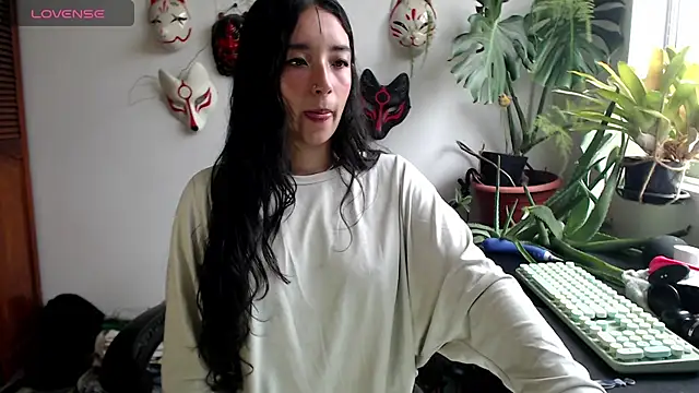 Snapshot of cat_salo chatting on 07/19/26, 04:00 cat salo online show from 07/19/26, 04:00