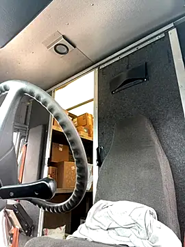 Snapshot of SlxmXBlxck chatting on 09/27/25, 02:22 SlxmXBlxck online show from 09/27/25, 02:22