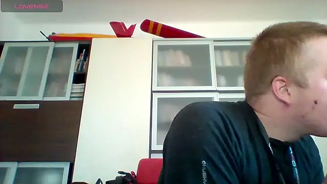 Matttthees online show from 11/08/25, 08:14