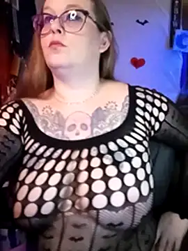 edgexchaos online show from 02/17/26, 04:42