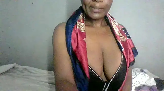 BeejayLoverxx online show from 02/02/25, 04:37