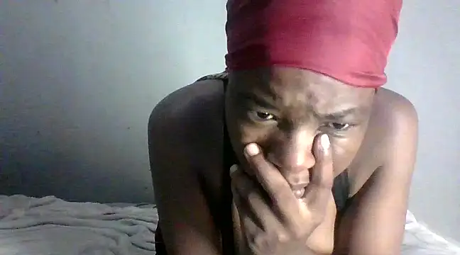 BeejayLoverxx online show from 02/05/25, 03:23