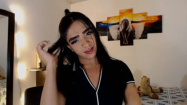 Snapshot of sofiaxdollxxx chatting on 10/09/25, 05:00 sofiaxdollxxx online show from 10/09/25, 05:00