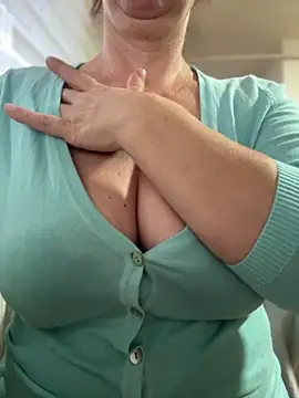 sweetmystery1 online show from 12/22/25, 01:41