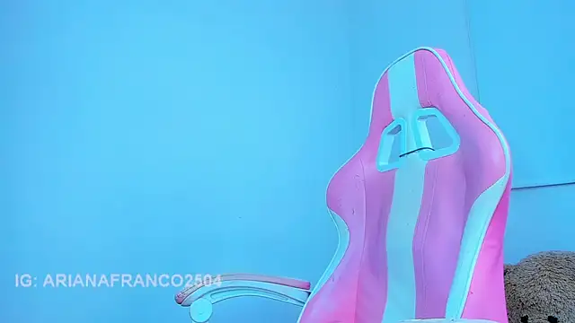 Ariana f online show from 04/20/26, 12:35