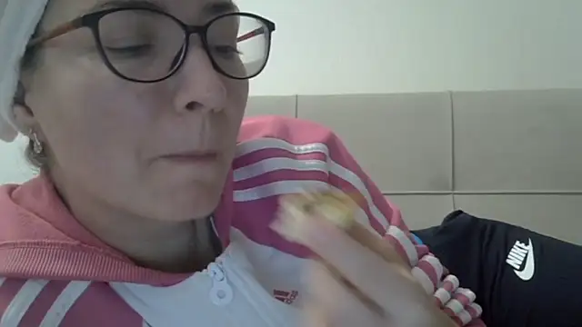 Ashleyspice online show from 12/18/25, 07:14