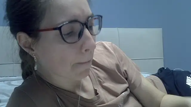 Ashleyspice online show from 05/19/26, 10:54