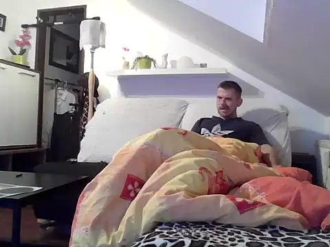 Cambitchboy online show from 12/17/25, 05:13