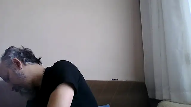 BuckWessle online show from 04/28/26, 09:25