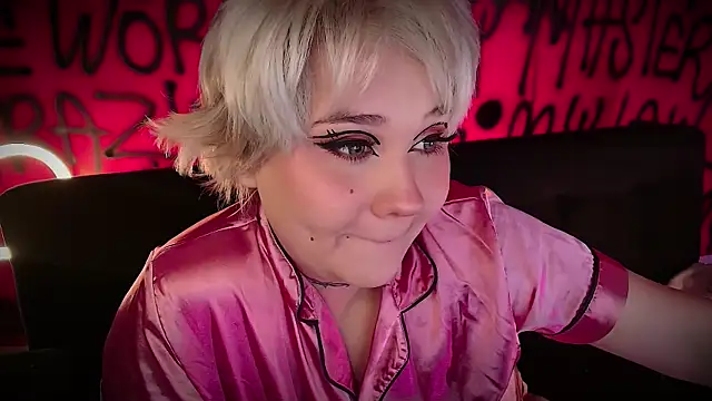 Laura takint online show from 02/10/25, 04:04