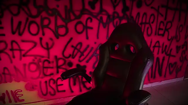 Laura takint online show from 02/11/25, 04:02