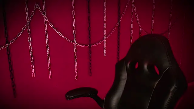 Laura takint online show from 03/04/25, 04:09