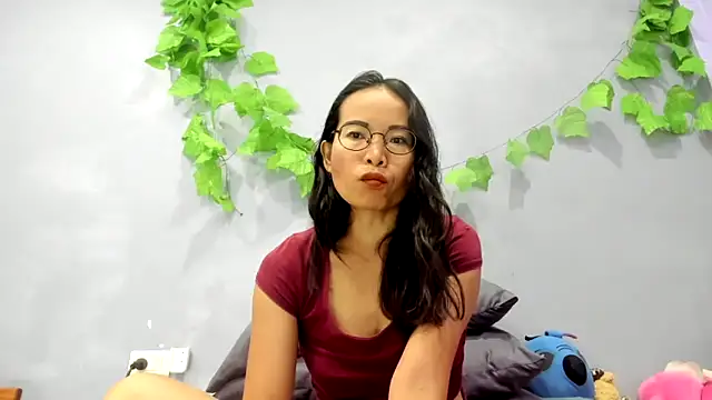 loveley jenny online show from 10/19/25, 12:00