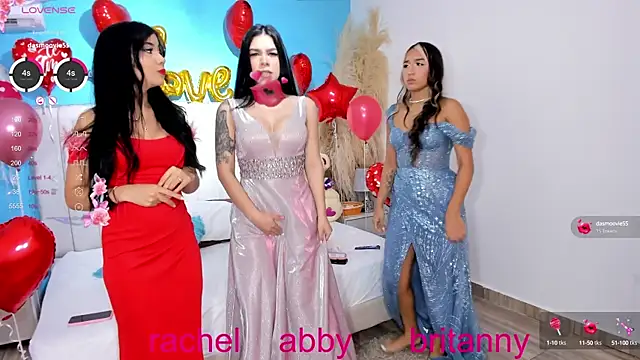 Snapshot of jazmin_worldd chatting on 02/15/25, 02:04 jazmin worldd online show from 02/15/25, 02:04