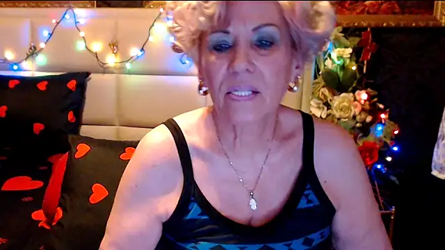 HappyWomanOn online show from 01/24/25, 11:04