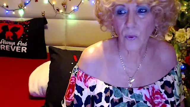 HappyWomanOn online show from 03/11/26, 09:04