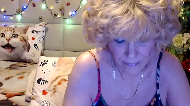 HappyWomanOn online show from 03/24/26, 10:42
