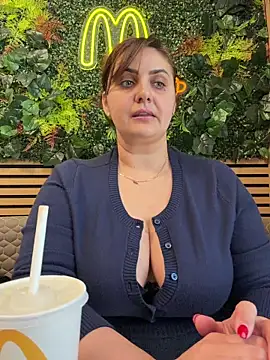 AnneKane online show from 03/12/26, 11:16