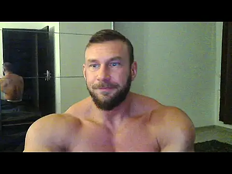 muscularkevin online show from 09/30/25, 03:33