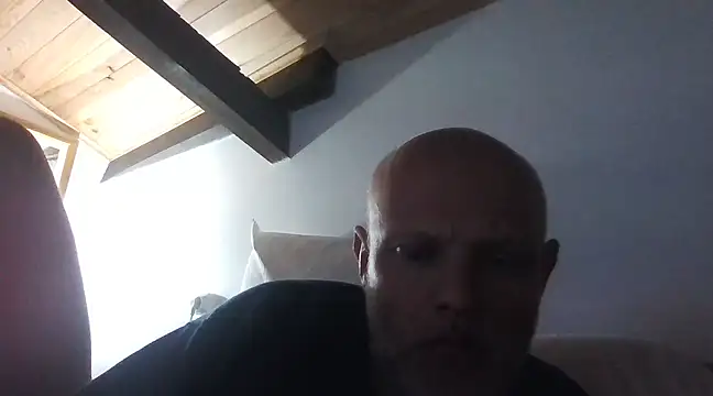 davigochi77bcn online show from 03/19/25, 10:31