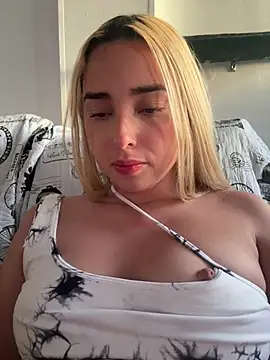 Irisweet  online show from 02/17/25, 10:25