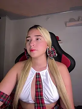 Irisweet  online show from 03/21/25, 09:45