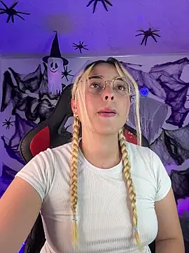 Irisweet  online show from 10/27/25, 11:31