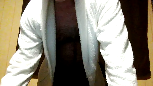 Snapshot of Krissttof chatting on 02/05/26, 04:55 Krissttof online show from 02/05/26, 04:55