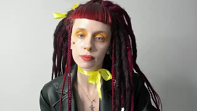 FlowerOfSin2001 online show from 03/04/25, 04:30