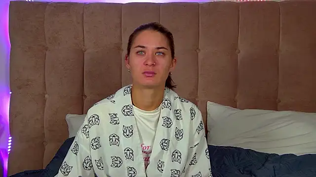 RachelSimpson online show from 09/17/25, 06:20