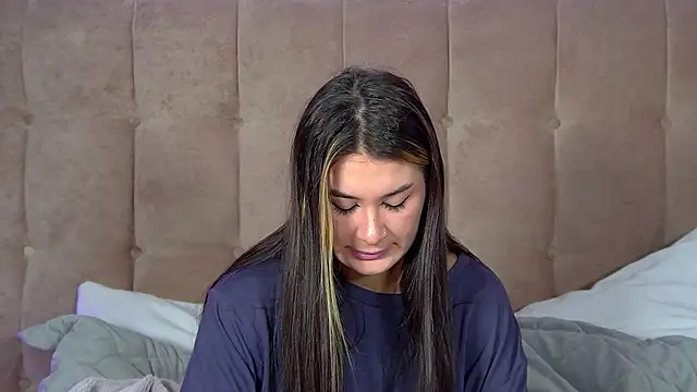 RachelSimpson online show from 11/15/25, 06:26