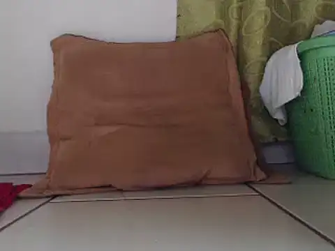 Squirtkat online show from 02/13/25, 12:02
