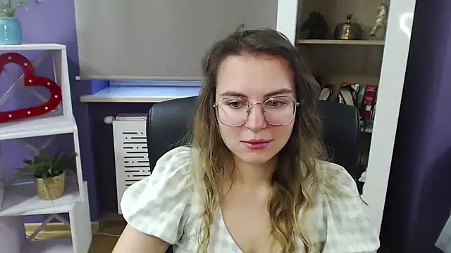 Zoey Erotic online show from 12/17/24, 10:12